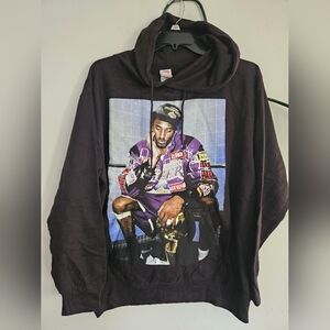 Men's Black Hoodie with Kobe Bryant Graphic Size Large